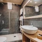 Hotel Menardi 3*