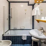 Hotel Menardi