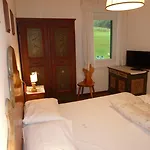 Menardi