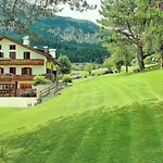 Menardi Hotel Cortina dʼAmpezzo