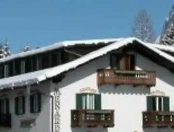 Hotel Menardi 3*