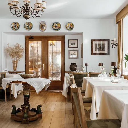 Menardi Szálloda Cortina dʼAmpezzo