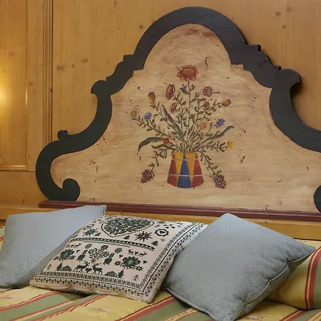 Hotel Menardi 3*