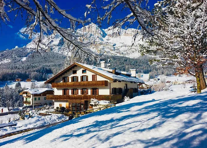 Menardi Szálloda Cortina dʼAmpezzo
